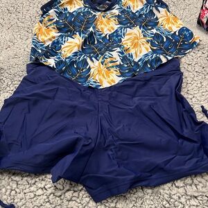 SHEIN Blue and Yellow Leaf Print Swim Set